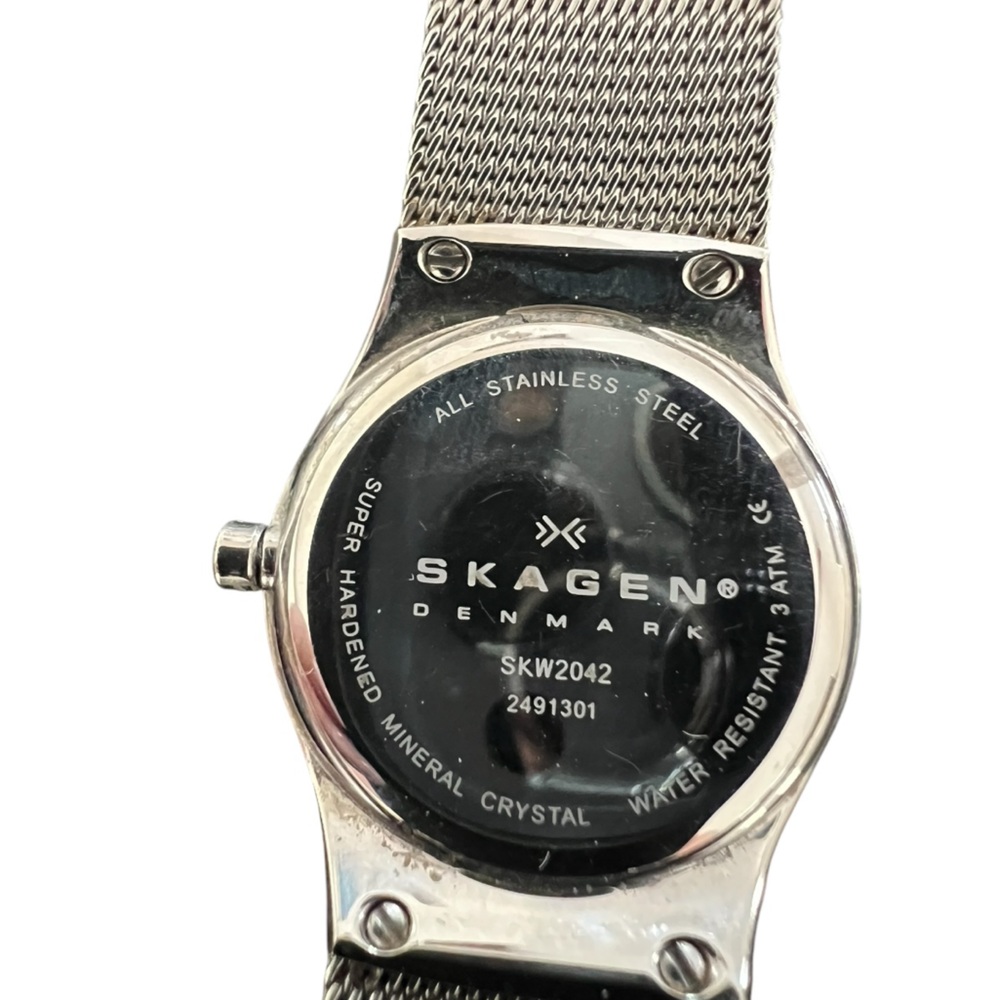 Skagen watch Round,stainless steel, Swarovski crystals mesh water resistant - Picture 6 of 16